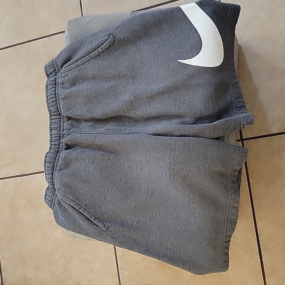 Nike Fabric Shorts Size Small